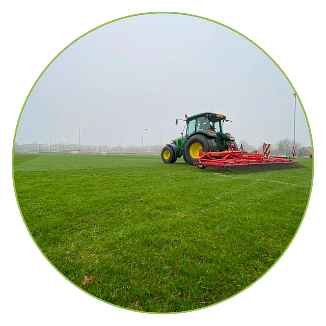 [Wiedeggen en vegen van de voetbalvelden, cultuurtechniek]